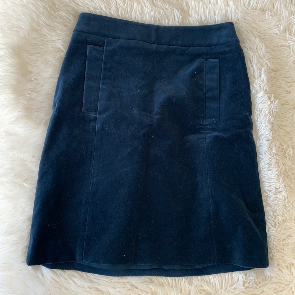 New with tags Ann Taylor Blue Velvet Skirt